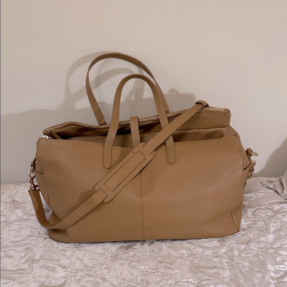 Quince Triple Compartment Italian Leather Weekender